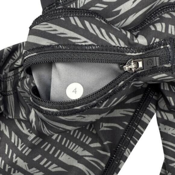 Lululemon Run: Top Speed Crop In Stripe Play Slate Black Size 4 - Picture 7 of 10